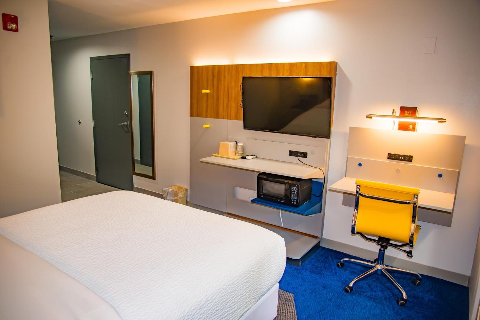 Microtel Inn & Suites By Wyndham Daphne Eksteriør billede