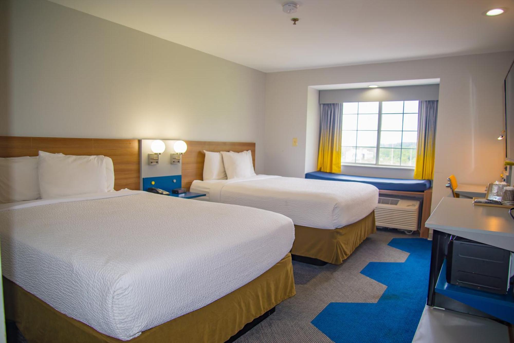 Microtel Inn & Suites By Wyndham Daphne Eksteriør billede